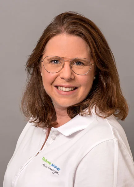 Julia Kiesgen | Kaufmännische Leitung